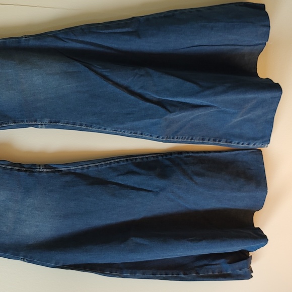 🔥HP🔥Free People Just Float On Flare Bell Bottom Jeans Vintage Inspired Size 31 - Picture 6 of 8
